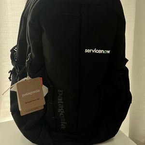 Patagonia Refugio 28L